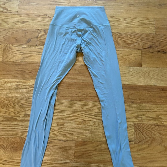 Lululemon 28” align leggings - Picture 3 of 7